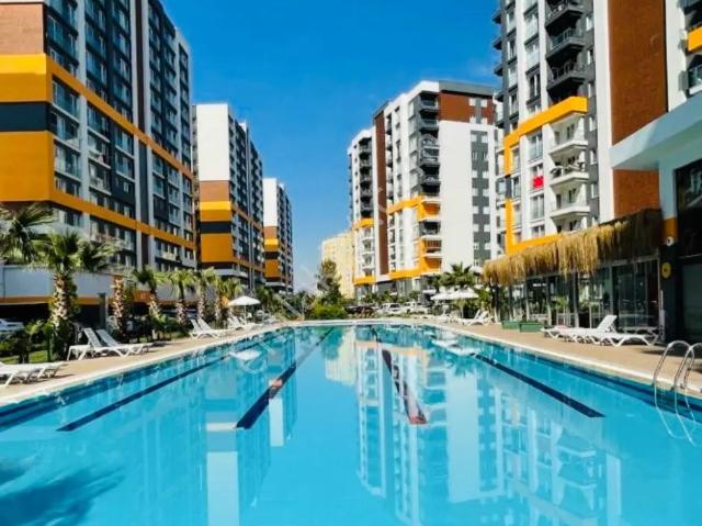 Antalya En Gözde Projesinde Full Manzaralı Site İçi Cephe Temiz Yeni Eşyalı 1+1 Kiralık Daire