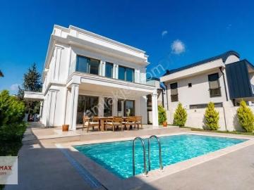 Antalya Ermenekte Kiralık Lüks Villa