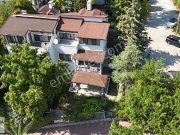 Antalya Gürsu Mh Altın Sitesinde Tripleks Villa