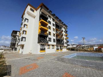 Antalya Gazipaşa Da Acil Satılık Havuzlu 1+1 Daire 1. Kat