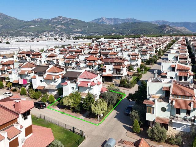 Antalya Kumluca Mavikent Villalarında Eşyalı, Müstakil Tapulu 6+1 Tripleks Villa