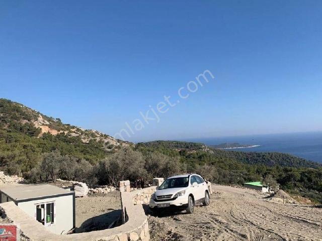 Antalya Kaş Gelemiş'te Satılık Arsa Ve Villalar