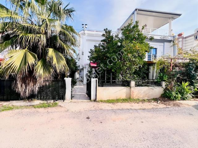 Antalya Kadriye'de Bahçeli 3+1 Satılık Villa