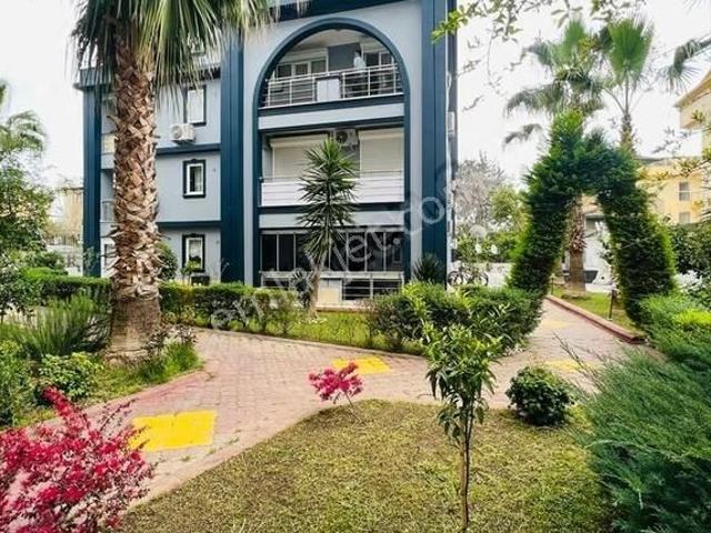 Antalya Kemer'de Satılık 3+1 Ortak Havuzlu Çatı Dubleks Daire