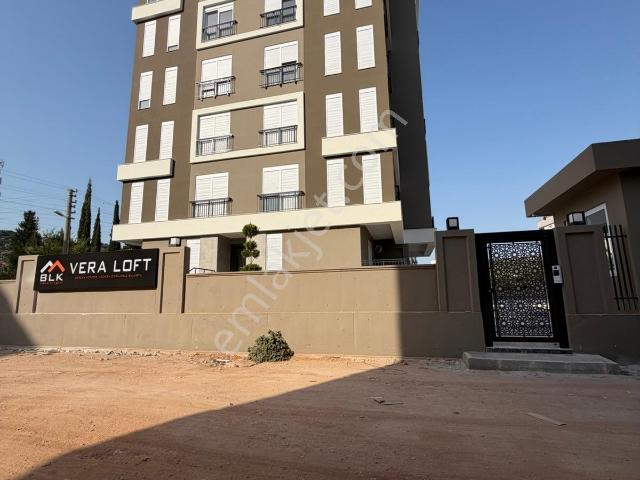 Antalya Kepez Göçerler Mah.'de Modern Ve Kullanışlı 1+1 Satılık