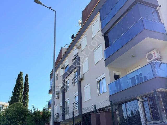 Antalya Kepez Göksu Mahallesi’nde Havuzlu Sitede Eşyalı 2+1 Kiralık Daire