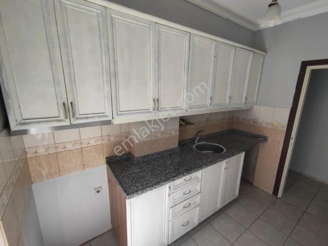 Antalya Kepez Yeşilyurtta Kiralık 2+1 Ara Kat Daire No.20672