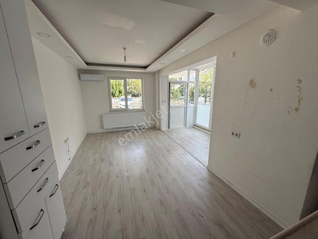 Antalya Konyaaltı Liman’da Doğalgazlı & 2 Klimalı Kiralık 1+1 Daire