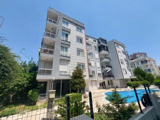 Antalya Konyaaltı Liman Denize Yürüme Mesafesinde Eşyalı 2+1 Kiralık Daire