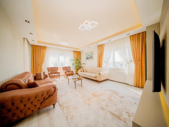 Antalya Konyaaltı Pınarbaşı Mahallesi Satılık 3+1 Daire
