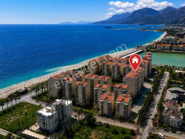 Antalya Konyaaltı Sahili Lal Sitesi Full Deniz Ve Havuz Manzaralı Satılık Daire