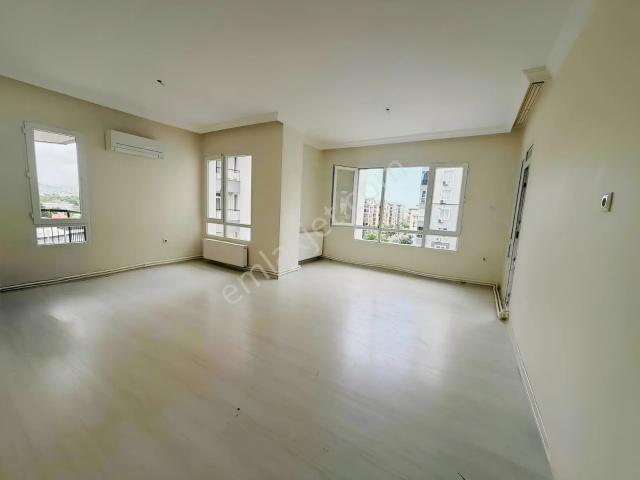 Antalya siteler Mahallesi Karaşaç Sitesi Kiralık 3+1
