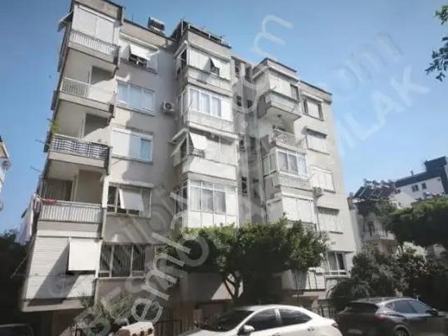 Antalya Ulus Mahallesinde Satılık 3+1 Arakat Daire