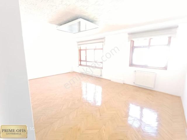 Antares Ve Yeni Adliye Sarayı Yakını Satılık 4+1 Daire