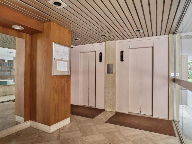 Antheia 3 bedrooms, balcony, and terrace in Auteuil, Paris Amsterdam Apartments for Rent