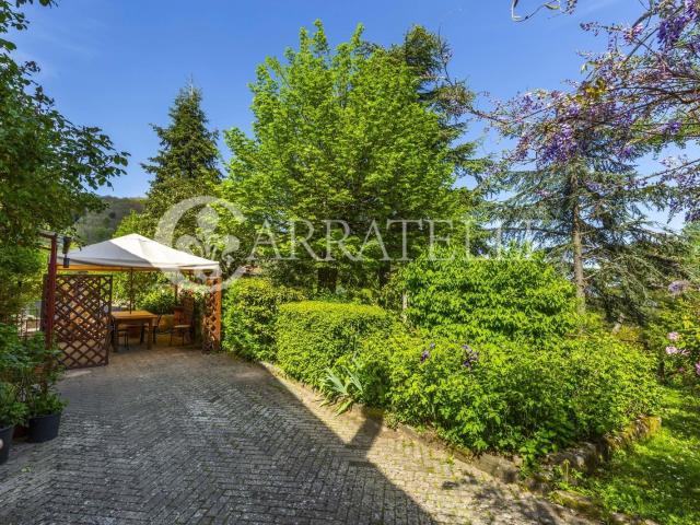 Antico podere del 1600 di circa 250mq con giardino, conosciu. 250m² Piancastagnaio