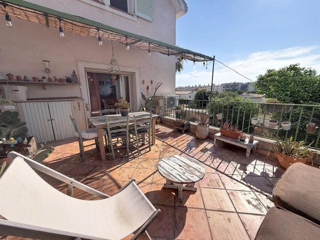 Antibes Appartement 4 pièces en duplex avec terrasse tou. 75m² Antibes