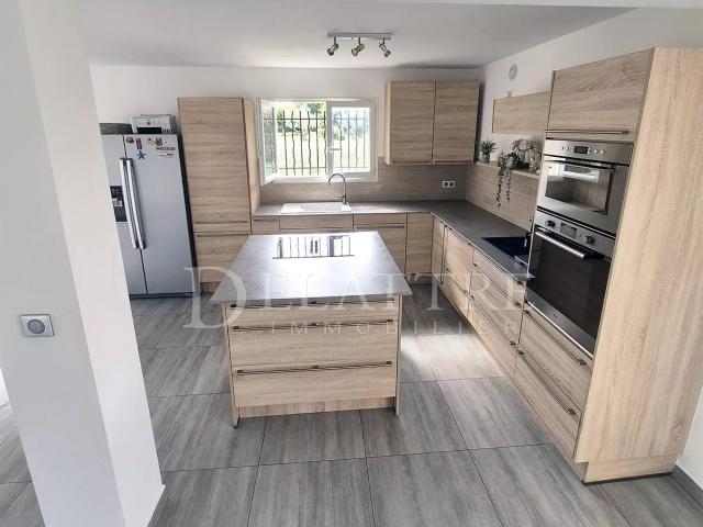 Antibes Charmante villa au calme 87m² Antibes
