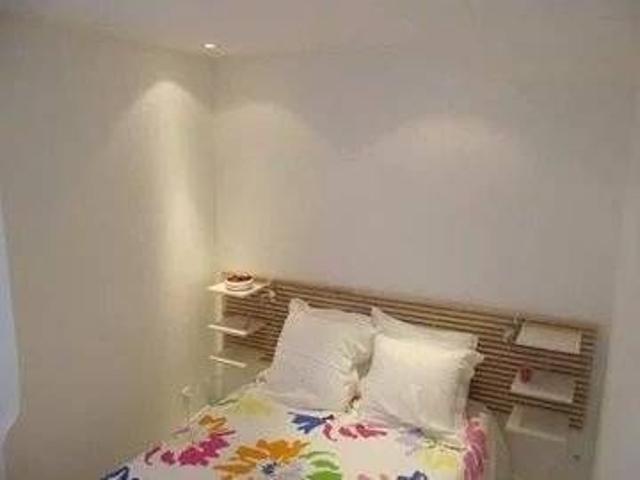 ANTIBES F2 meublés de 50m2 dans maison ancienne
