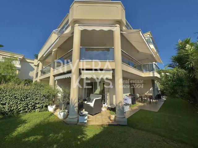 ANTIBES Ilette: Superbe appartement 3 pièces avec piscine 76m² Antibes