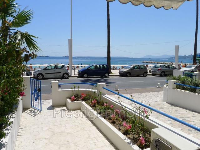 ANTIBES JUAN LES PINS, Front de Mer, studio Meublé luxe 25m²