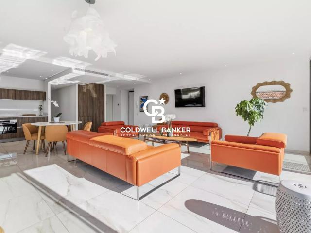 Antibes | Penthouse à deux pas de la mer 91m² Antibes