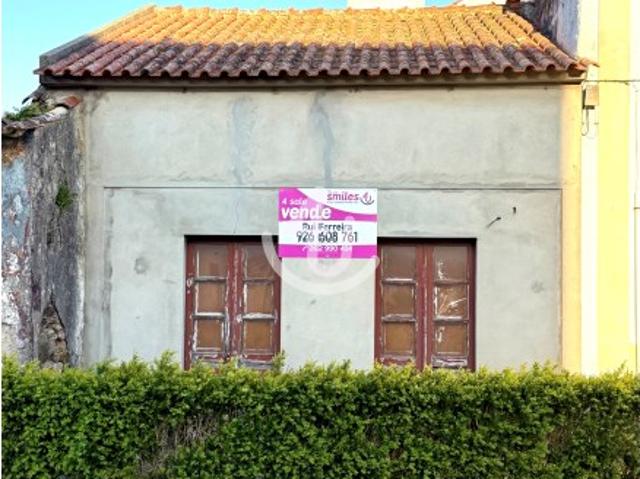 Antiga Sapataria Confiança Centro de Alfeizerão Oportunidade Única!