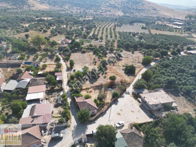 Antika Gayrimenkul'den 675 M2 Satılık Bahçeli Müstakil Ev