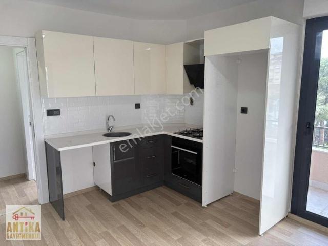 Antika Gayrimenkul'den Şehrin Kalbinde Kiralık Daire