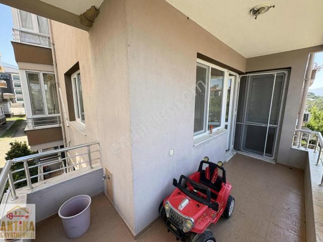 Antika Gayrimenkulden Süleyman Demirel'de Kiralık Ara Kat Daire