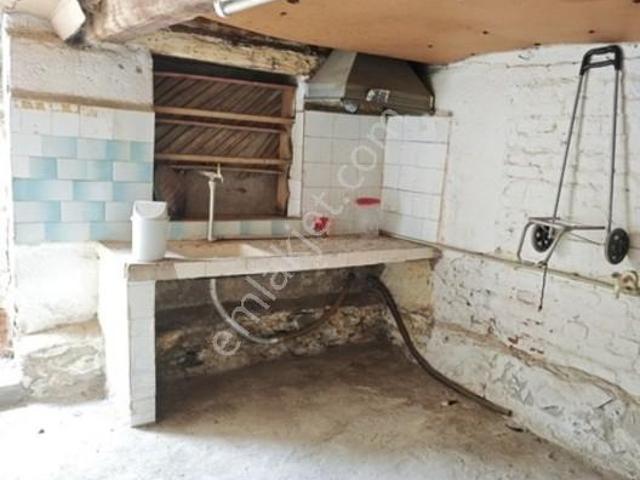 Antika'dan Cumhuriyet Mahallesinde Kiralık Müstakil Ev