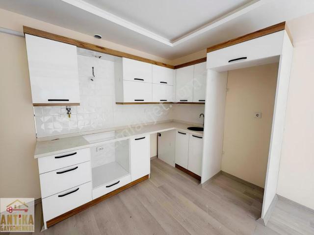 Antika'dan Mimar Sinan Mahallesinde Kiralık 2+1 Sıfır Daire