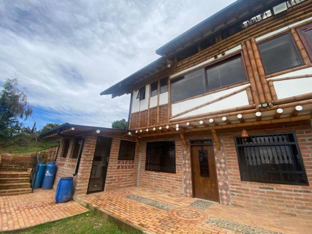 Antioquia, Guarne, Piedras Blancas