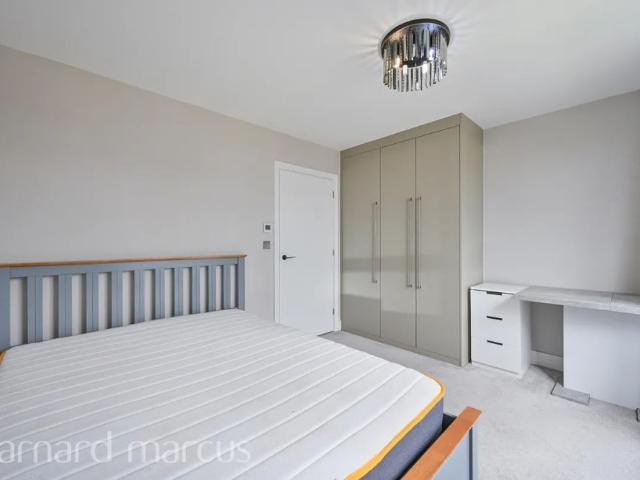 Antoinette Close, KINGSTON UPON THAMES