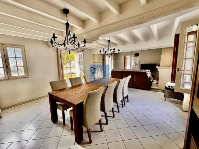 Antoigne 49 Maison de charme 3 Ch avec piscine 137m² Antoigné
