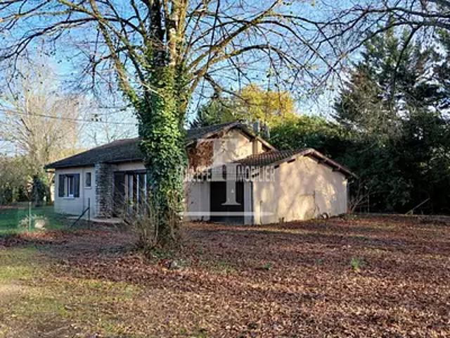 Antonne et Trigonant 24420 Achat / Vente maison 3 pièces t3 piscine terrasse
