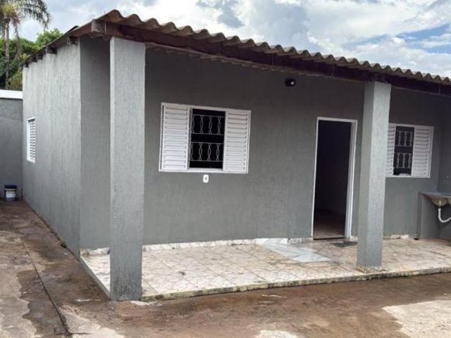 ANTÔNIO SEVERO VENDE: CASA 02 QUARTOS SETOR DE MANSÕES SOBRADINHO DF