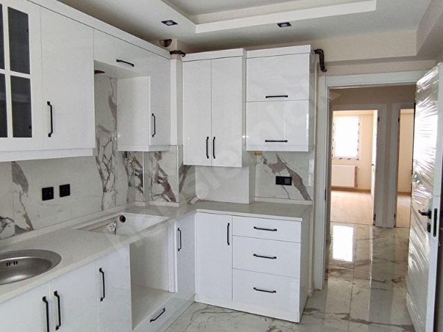 Antre Emlak'tan Satılık Bahçelievler'de Asansörlü Doğalgazlı Ebeveyn Banyolu 2+1 Sıfır Daire