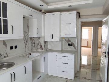 Antre Emlak'tan Satılık Bahçelievler'de Asansörlü Doğalgazlı Ebeveyn Banyolu 2+1 Sıfır Daire