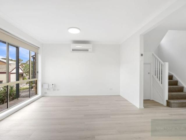 Renovated! Enjoy Spacious Living! Centrally located, including near hospital!