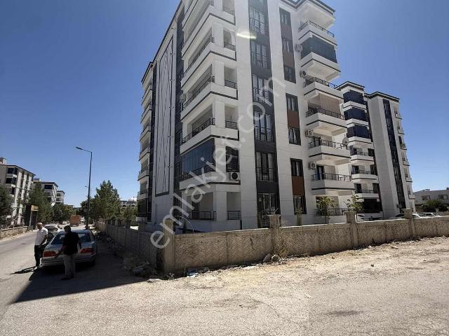 Anyapıgayrimenkul'dan Yeni Mahallede Satılık Daire
