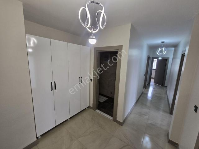 Anyapı Gm İndere De Kiralık 3+1 Ara Kat Daire