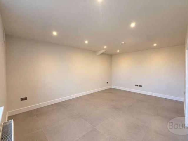Anyards Road, Cobham, Surrey, KT11