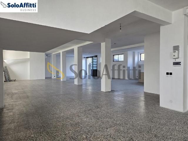Via Raffaello Sanzio 25 monolocale 265mq
