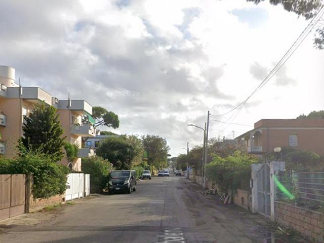 ANZIO TRILOCALE ARREDATO