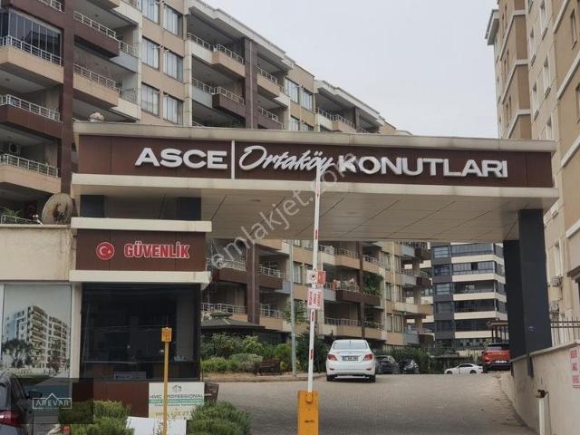 Asçe Ortaköy Konutları Dış Cephe Bakımlı 3,5+1 Satılık Daire