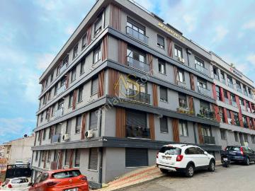As Emlaktan 2+1 Yeni Bina Nevçarşı Avm Üst Kısmı Otoparklı Daire