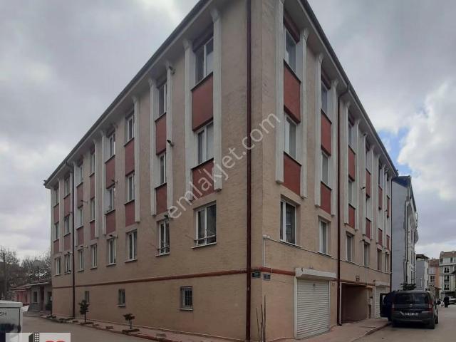 As Emlak'tan Sütlüce Mh.kombili Ayrı Mutfaklı Satılık 1+1 Daire