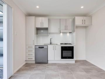 As New 2 Bedroom Flat!
