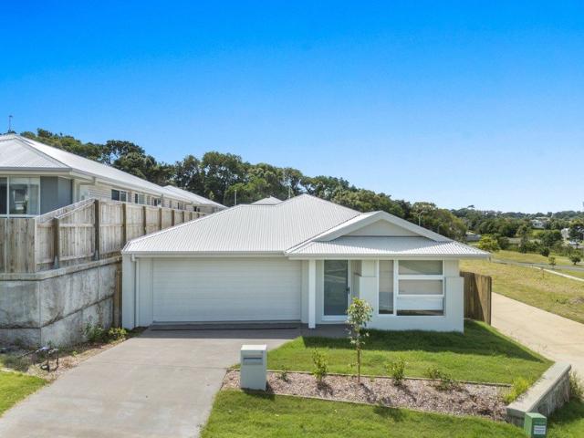 As New Coastal Living in Prime Lennox Head Location